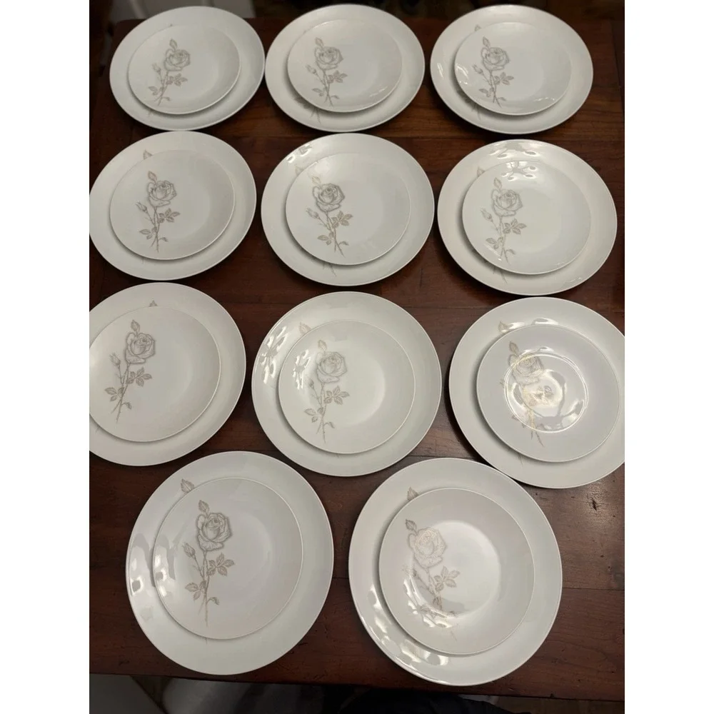 Rosenthal Classic Rose 57pc Pristine China Service, 15